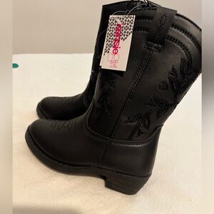 Kensie Girl Black Embroidered Kids Boots